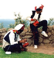 peruknittingman.jpg